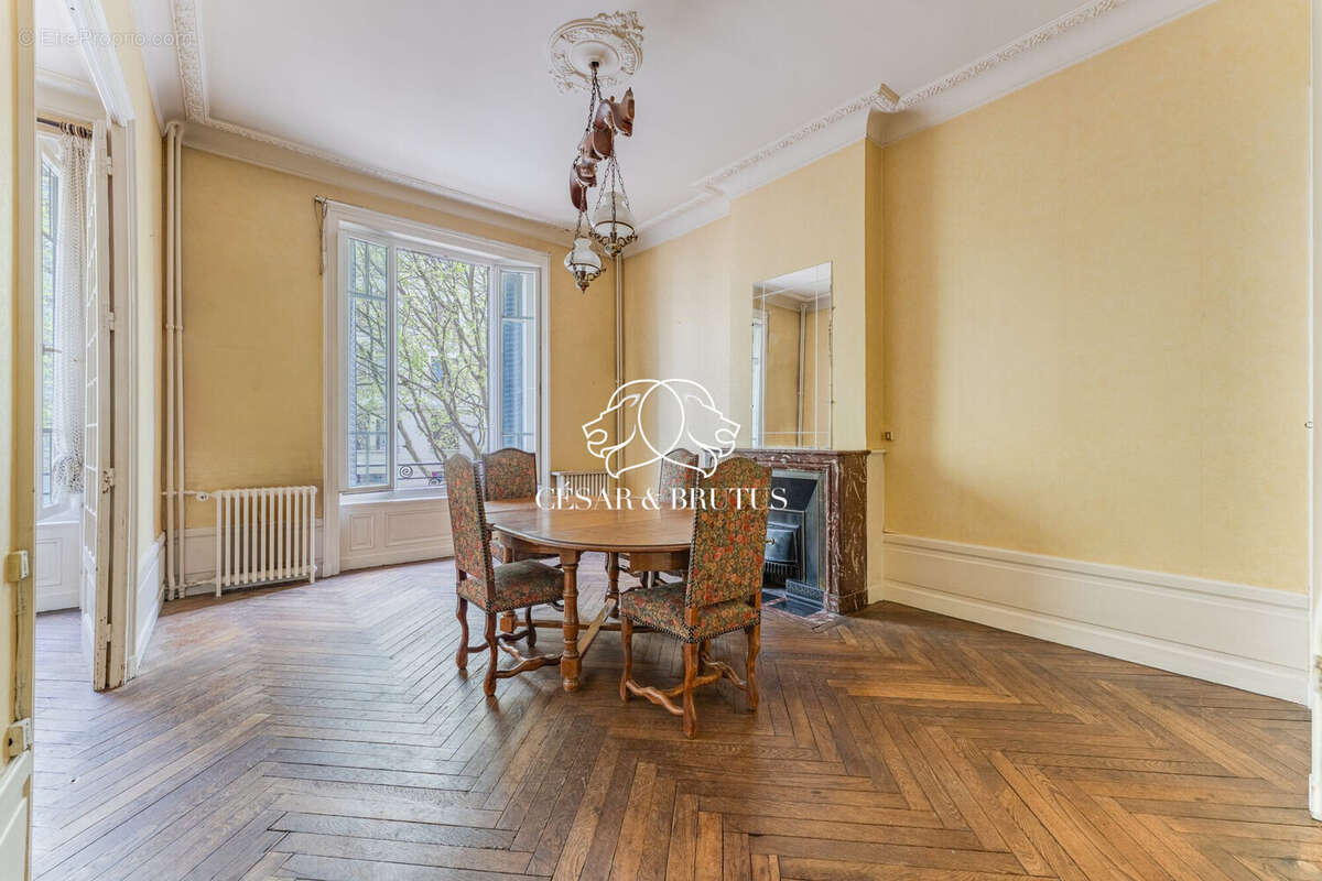 Appartement à LYON-7E