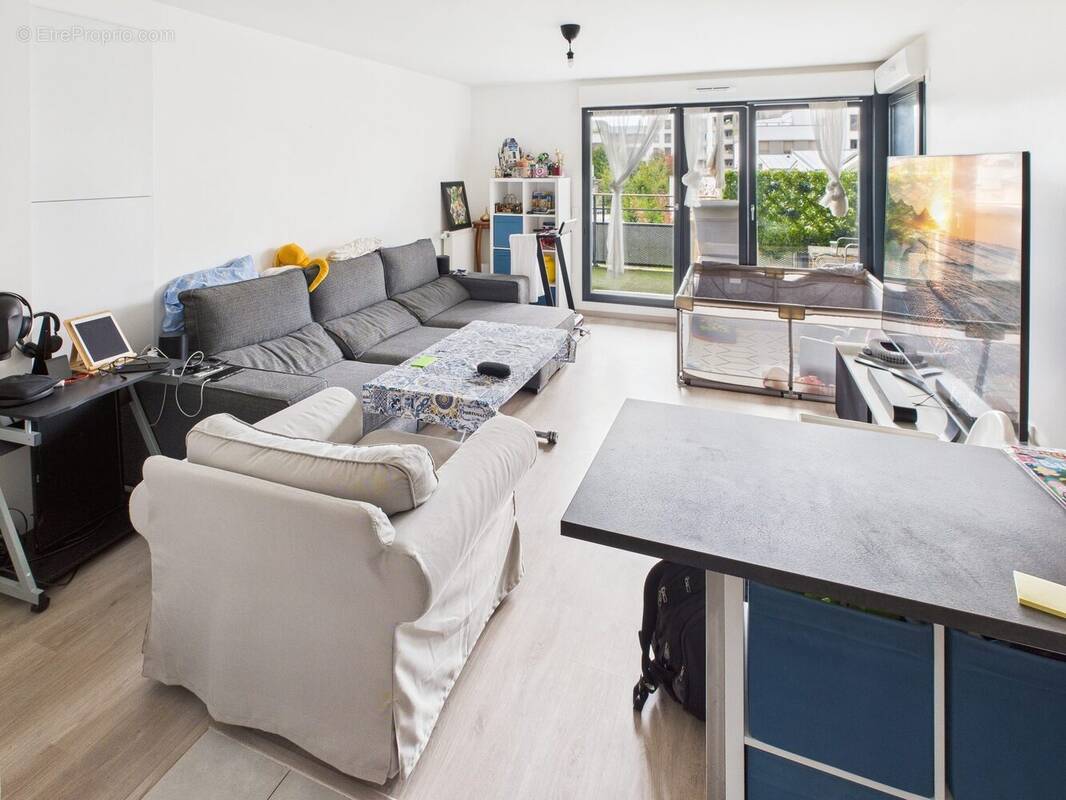 Appartement à SAINT-CYR-L&#039;ECOLE