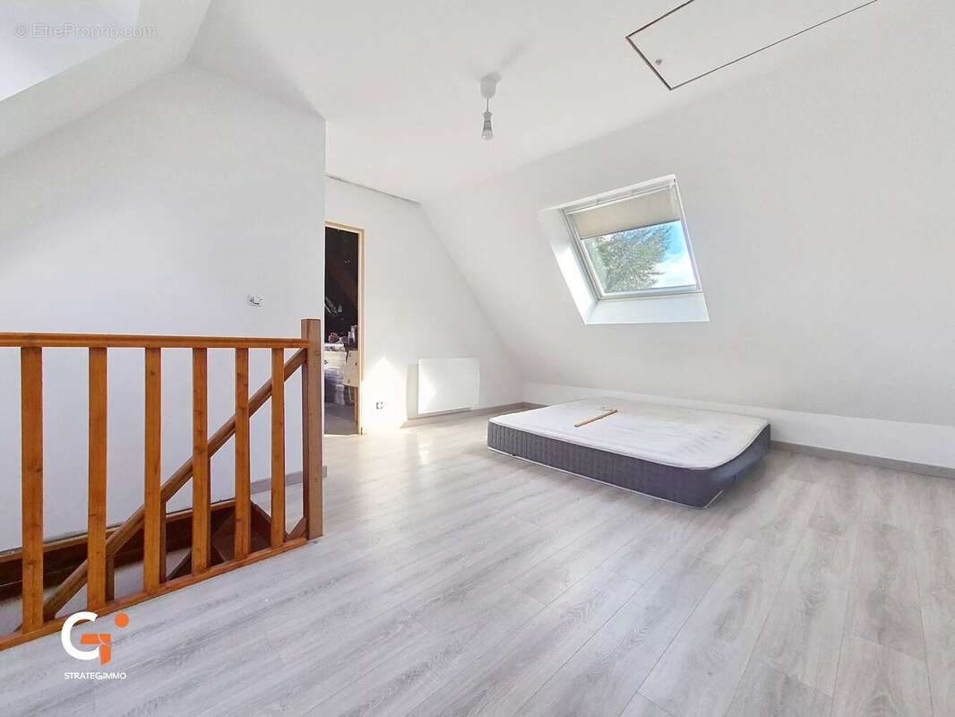 Maison à SAINT-OUEN-DE-THOUBERVILLE