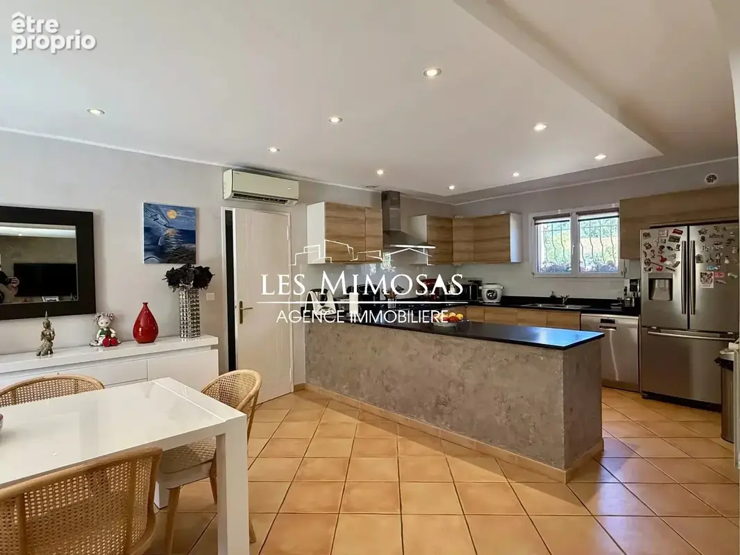 Vidauban, maison de plain-pied  – terrain 2500m² – piscine – garage - photo 15