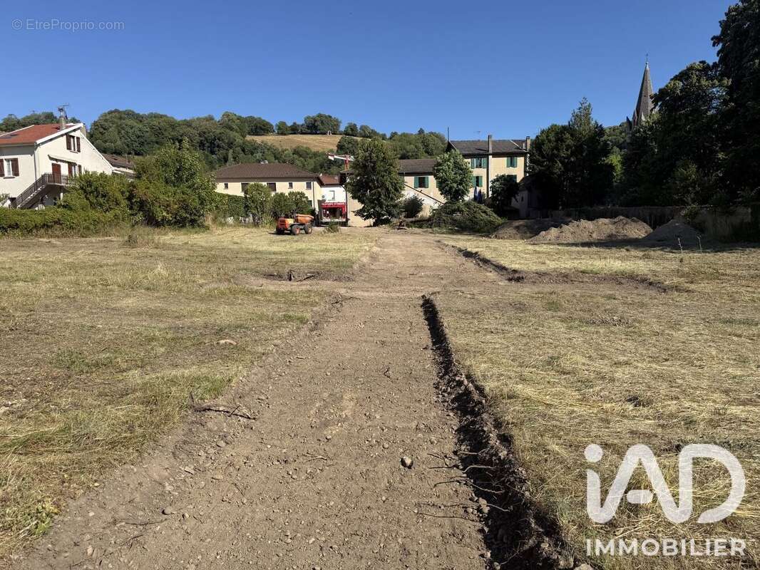Terrain 440 m² à Virieu  - photo 5
