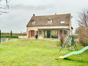 Maison à NANTEUIL-LE-HAUDOUIN