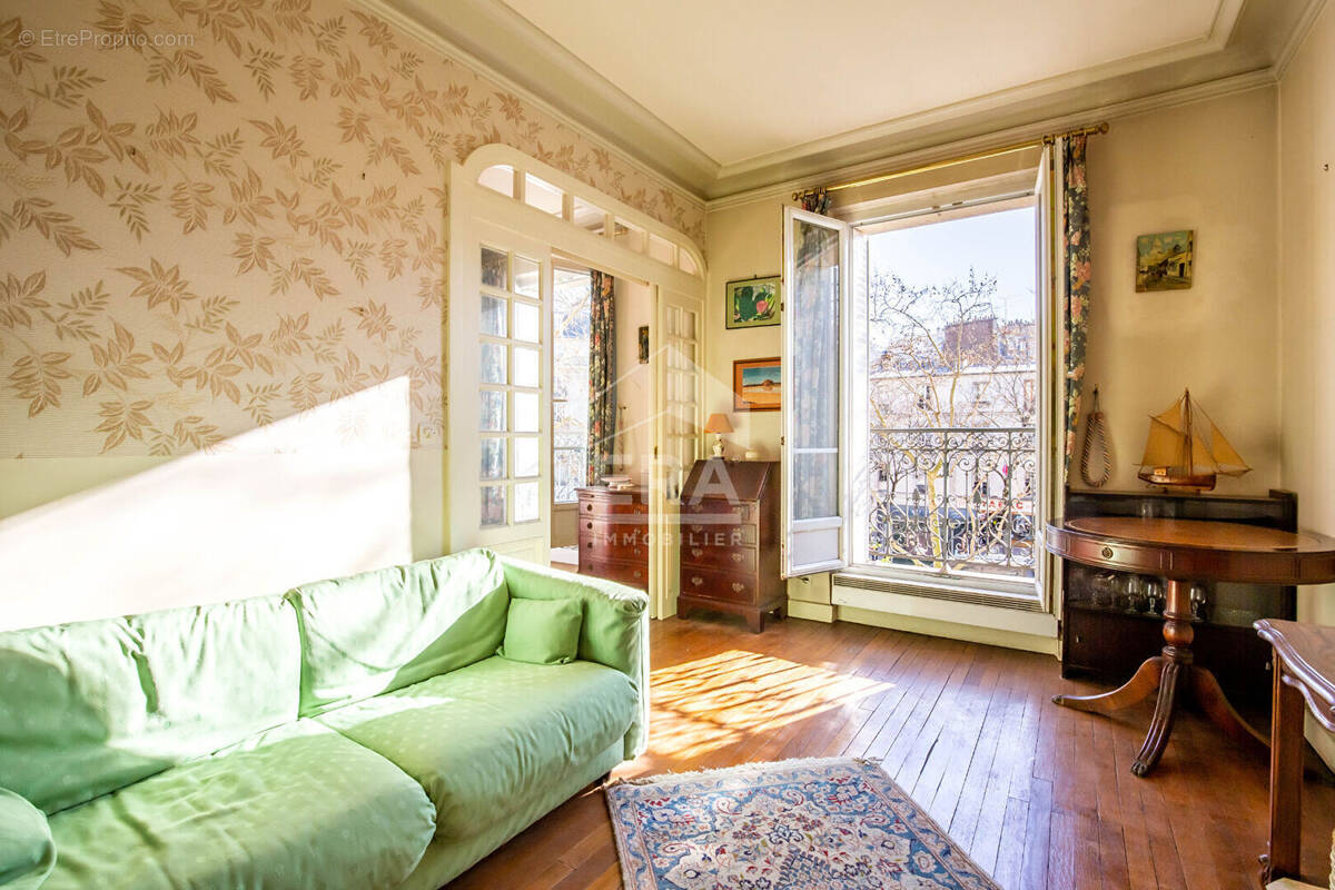 Appartement à PARIS-12E