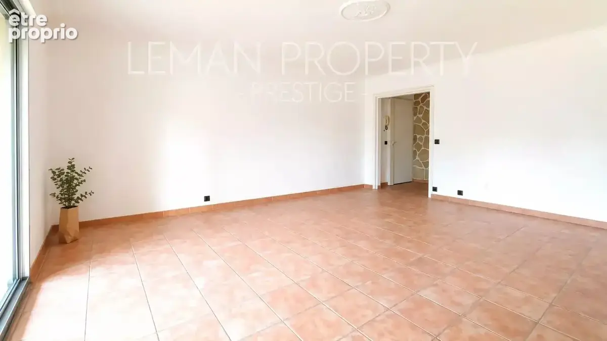 Appartement t3 , terrasse,parking et cave - photo 3