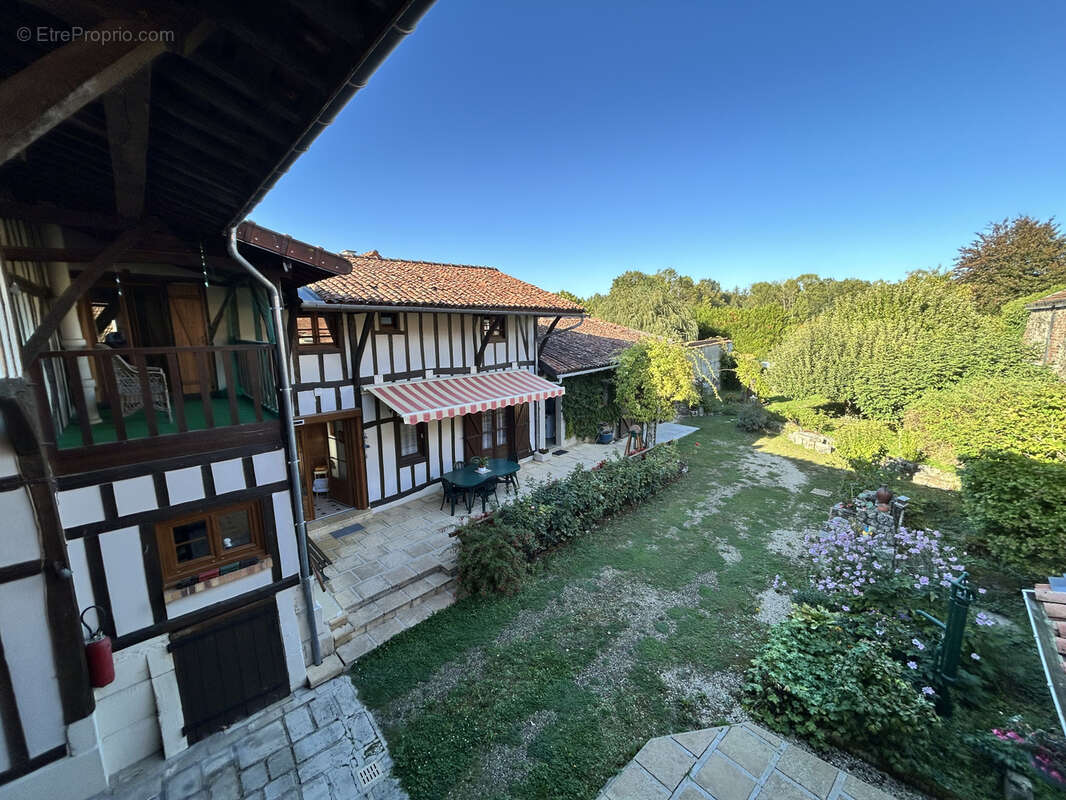 Maison à LA CHAUSSEE-SUR-MARNE