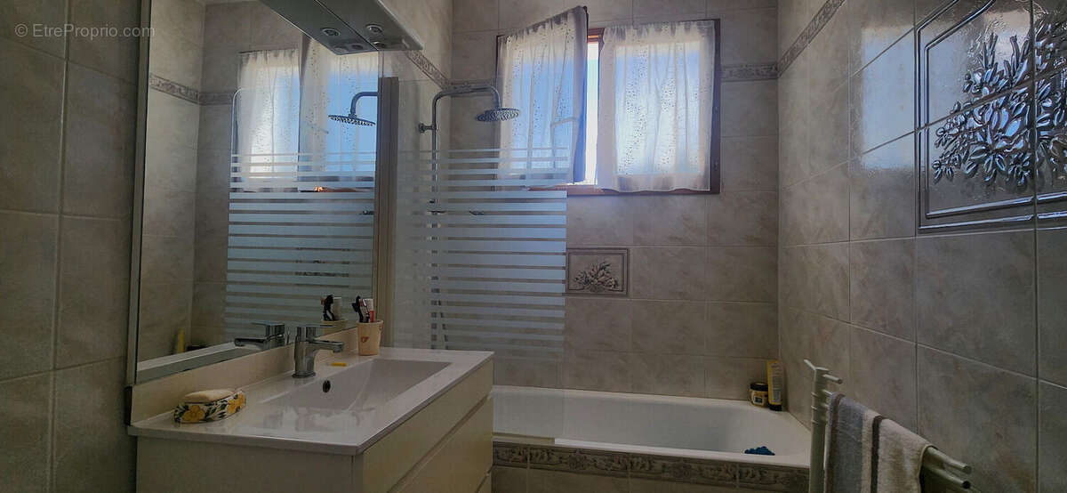 Appartement à MARIGNY-SAINT-MARCEL