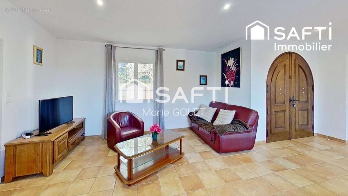 Photo 4 - Maison à FREJUS