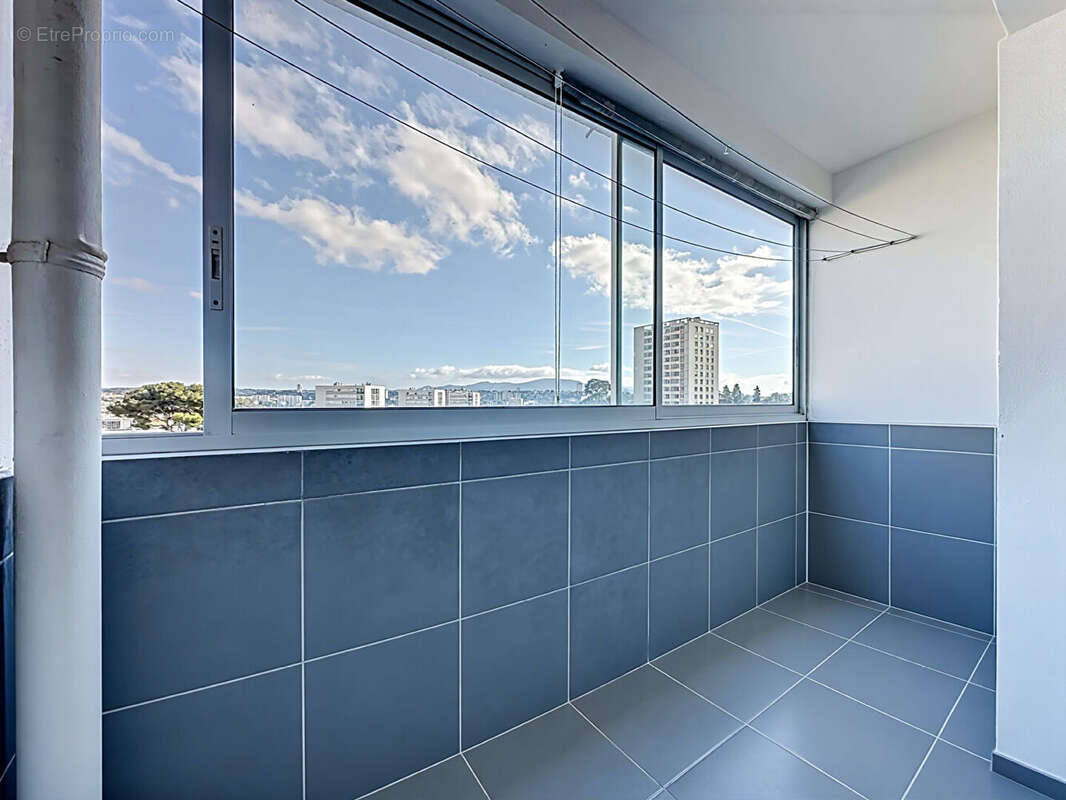 Appartement à MARSEILLE-13E