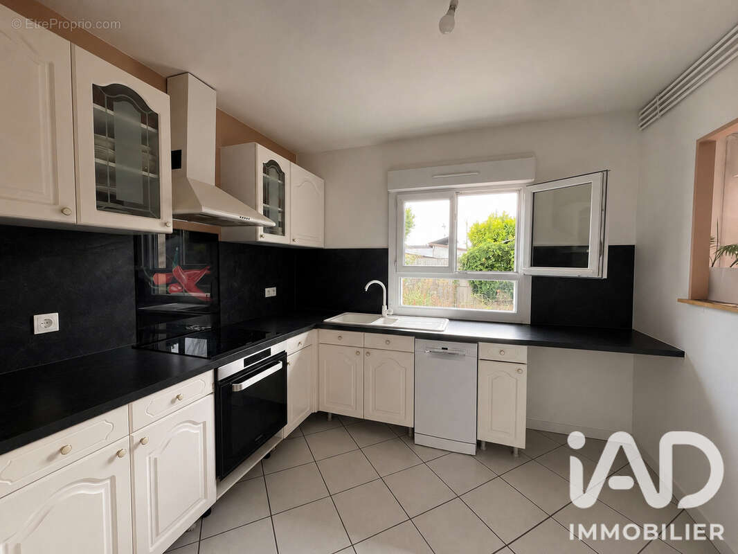 Maison 110 m² à Chatenay-Sur-Seine  - photo 3
