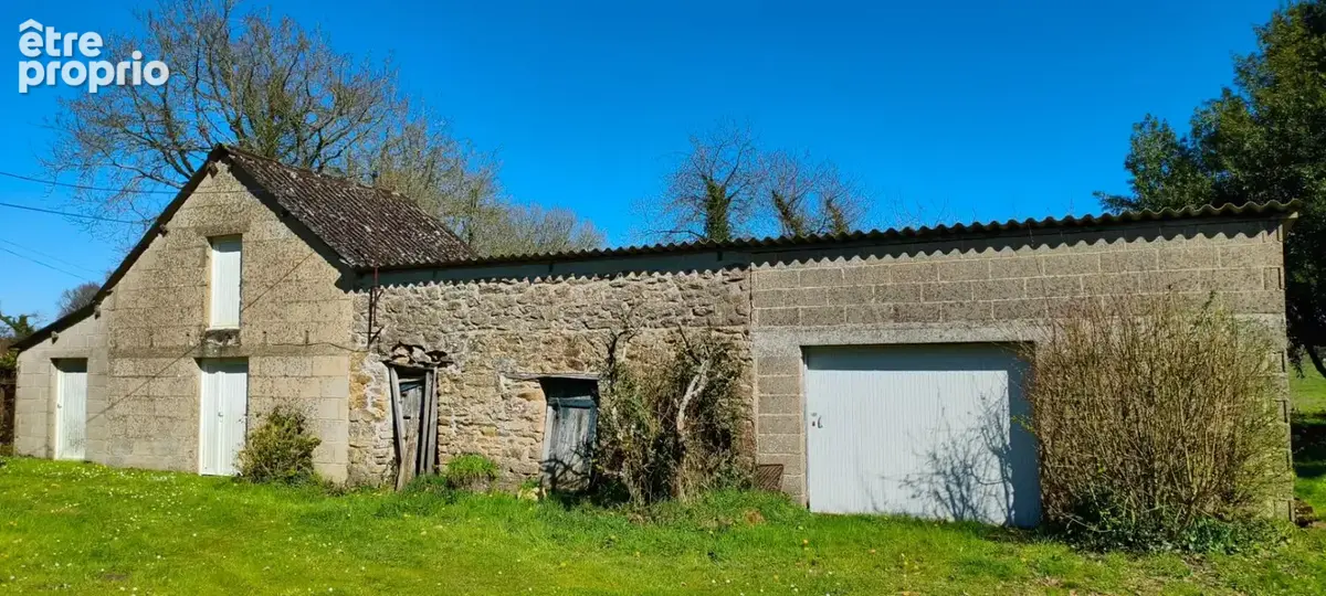 Exclusivité!! Côtes d'Armor. 22210 Plémet, Maison en pierres, 2 chambres, dépendances, garage et terrain - photo 4