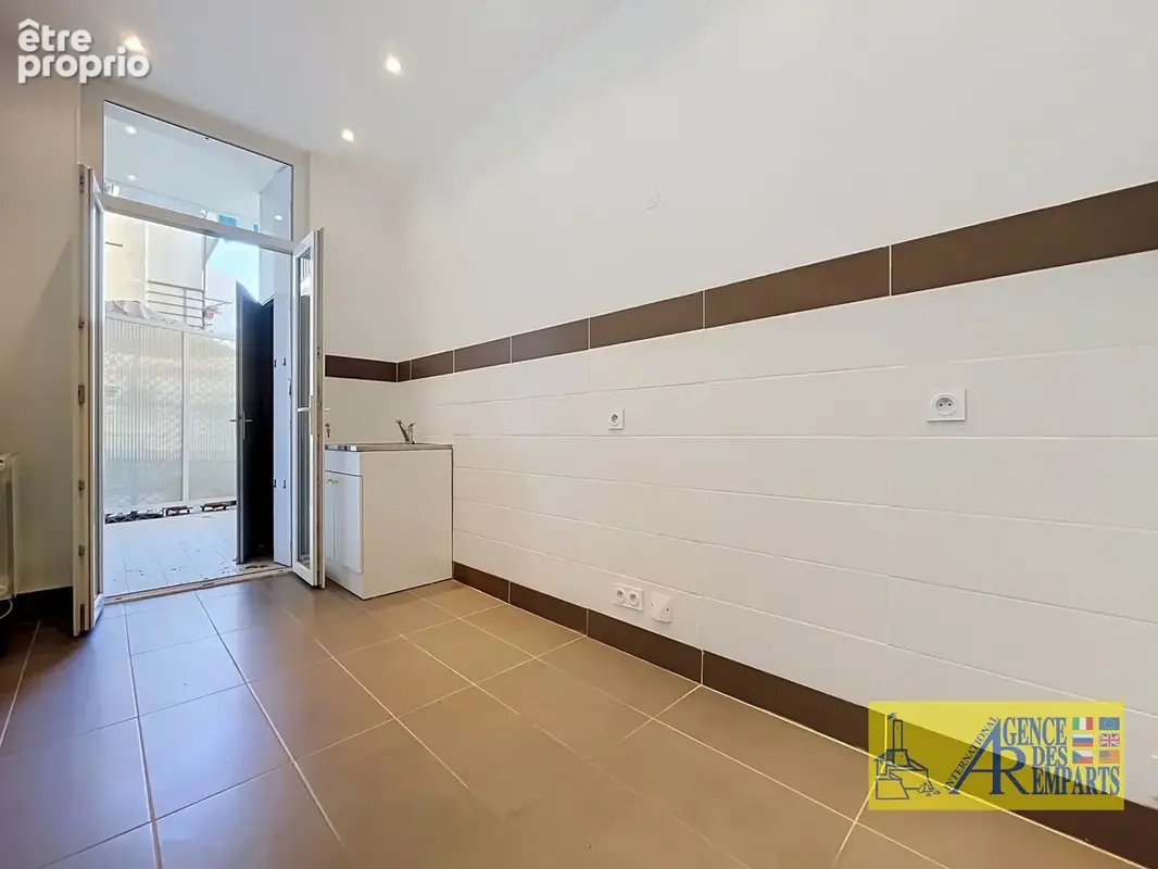 Antibes   Appartement 4 pièces avec terrasse et balcons - photo 12