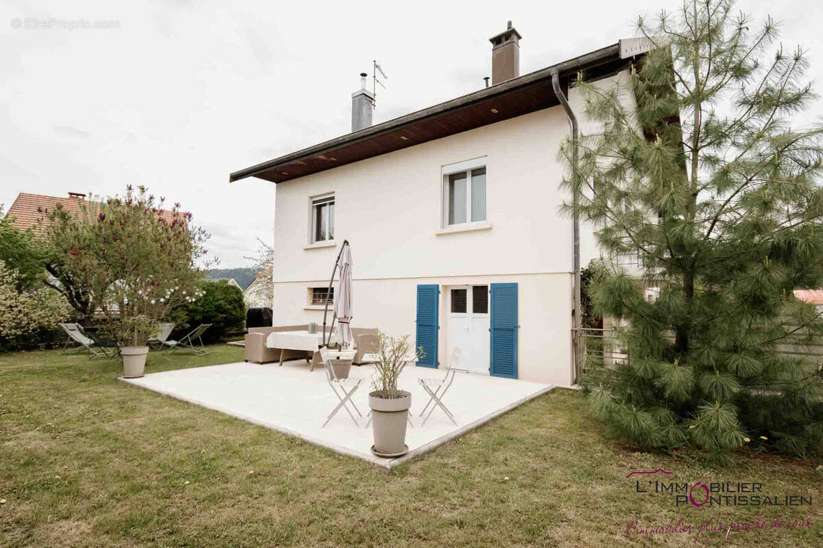 Maison à PONTARLIER