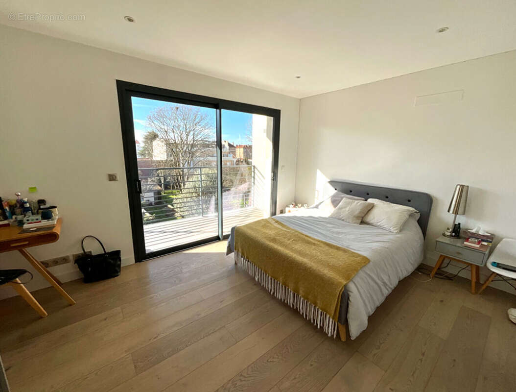 Maison à FONTENAY-SOUS-BOIS