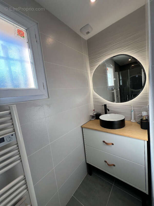 Maison à SERRES-CASTET