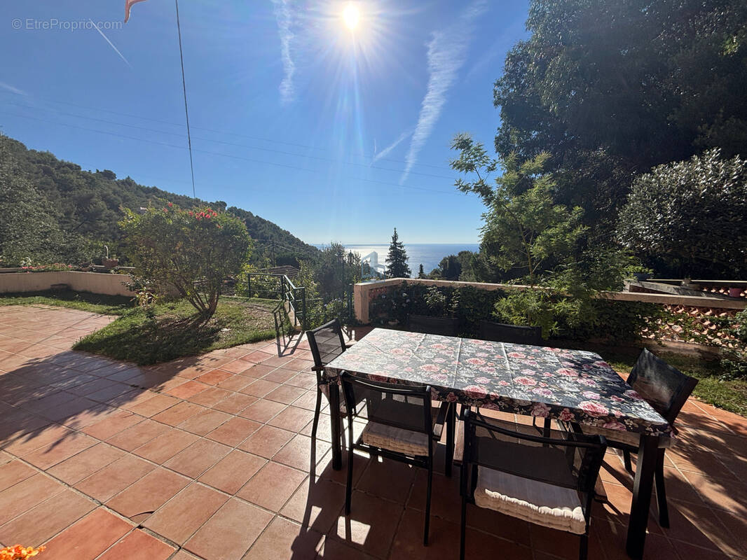 Maison à ROQUEBRUNE-CAP-MARTIN