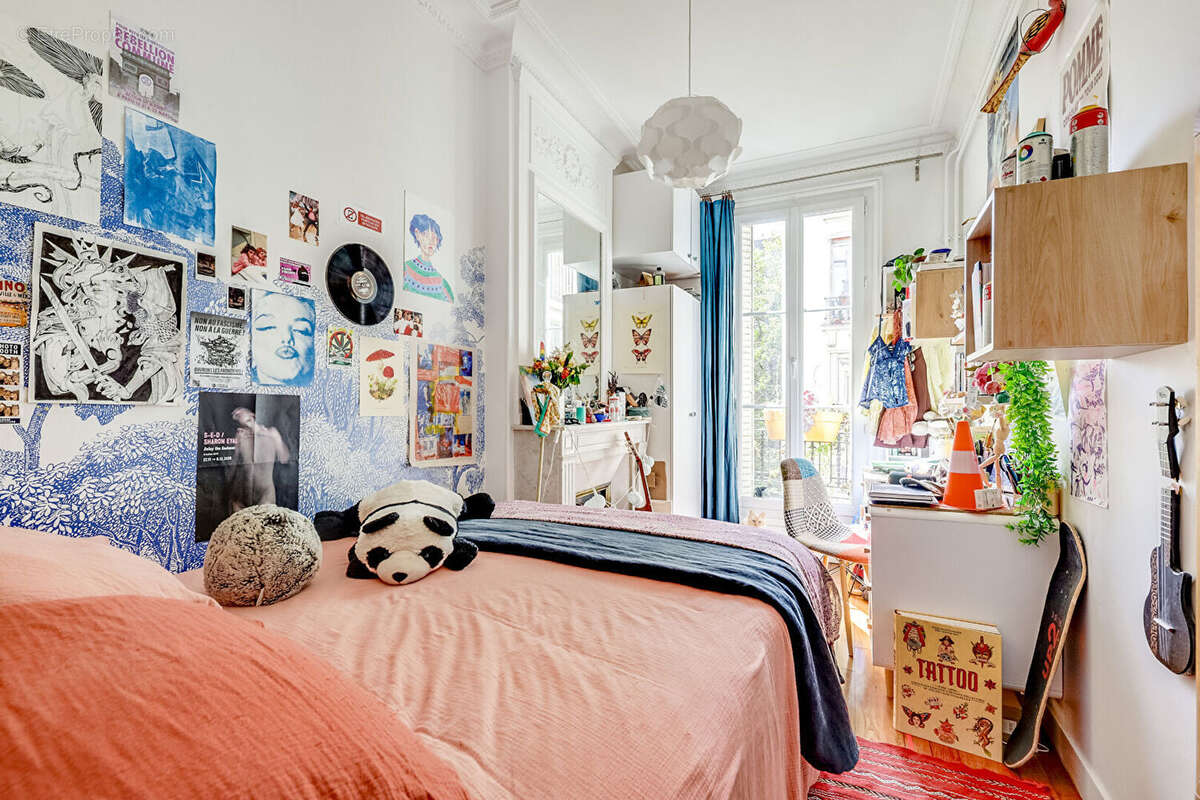 Appartement à PARIS-17E