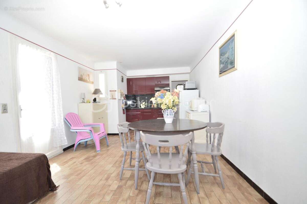 Opportunité rare : maison de 4 appartements indépendants proche de la mer - photo 13