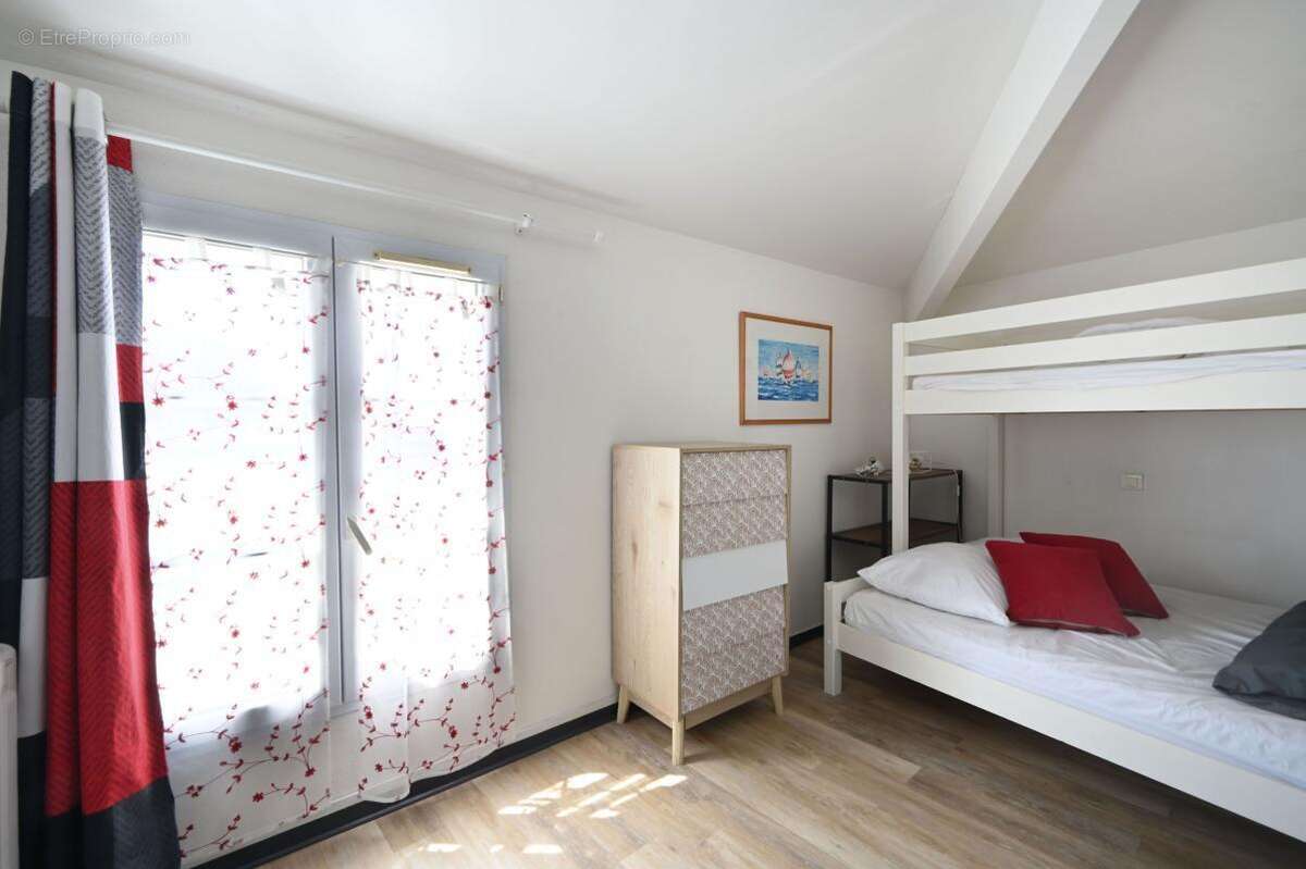 Maison à LA FLOTTE