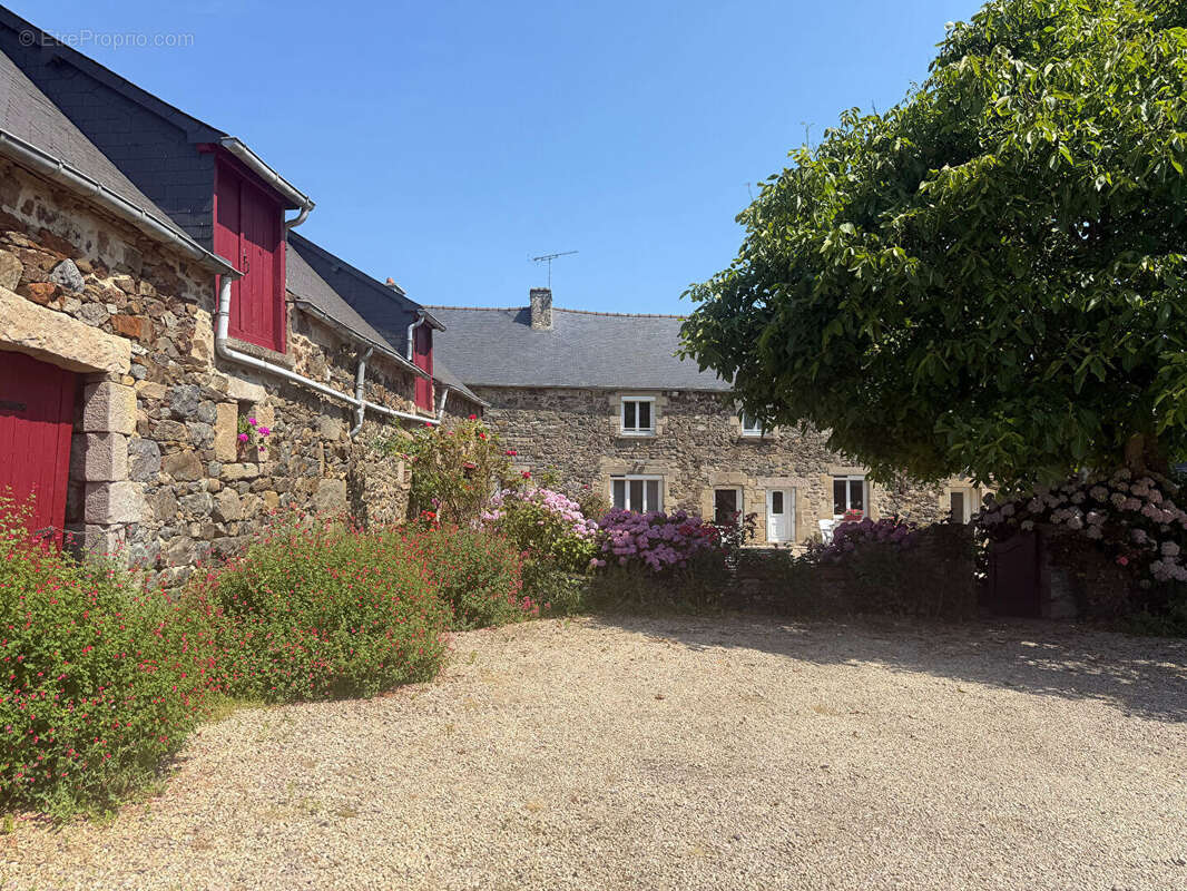 Bien coup de coeur : ensemble immobilier de charme avec maison d'habitation et 4 gîtes - Pléboulle - photo 23