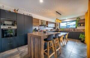 Terrain à LE TAILLAN-MEDOC