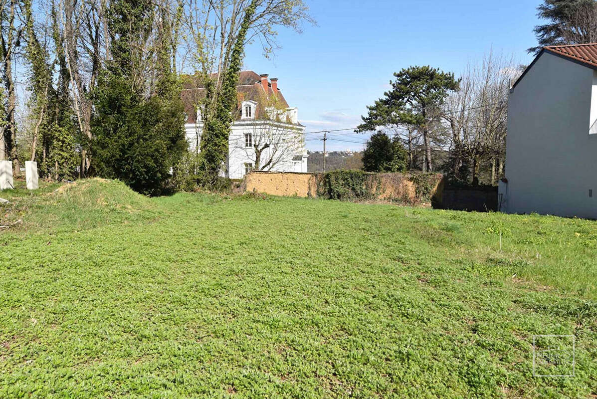 Maison à SAINT-CYR-AU-MONT-D'OR