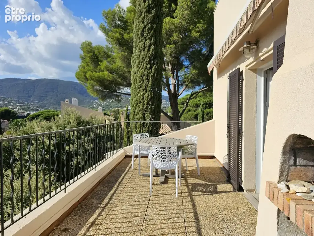 Appartement T2 avec grande terrasse au calme, proche port et commerces - photo 9