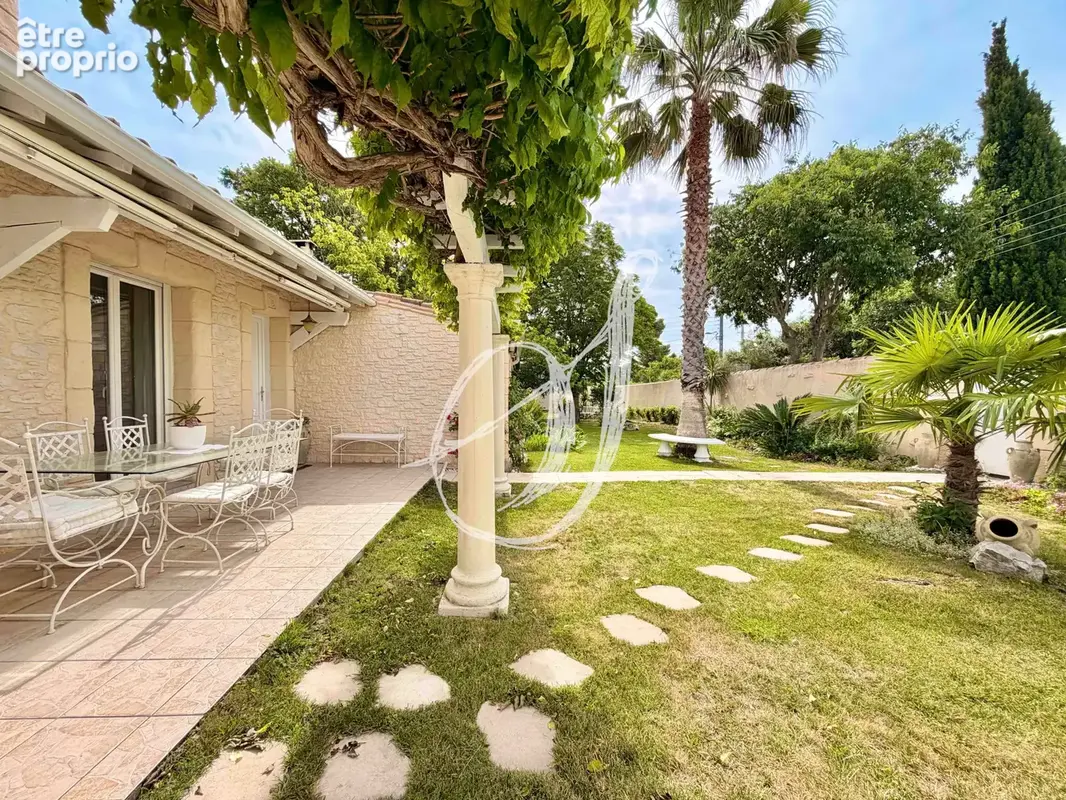 Villa de type 7, quatre chambres avec jardin, piscine & garage - photo 20