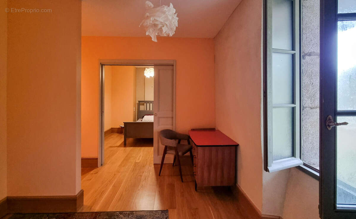 suite - Maison à SAISSAC