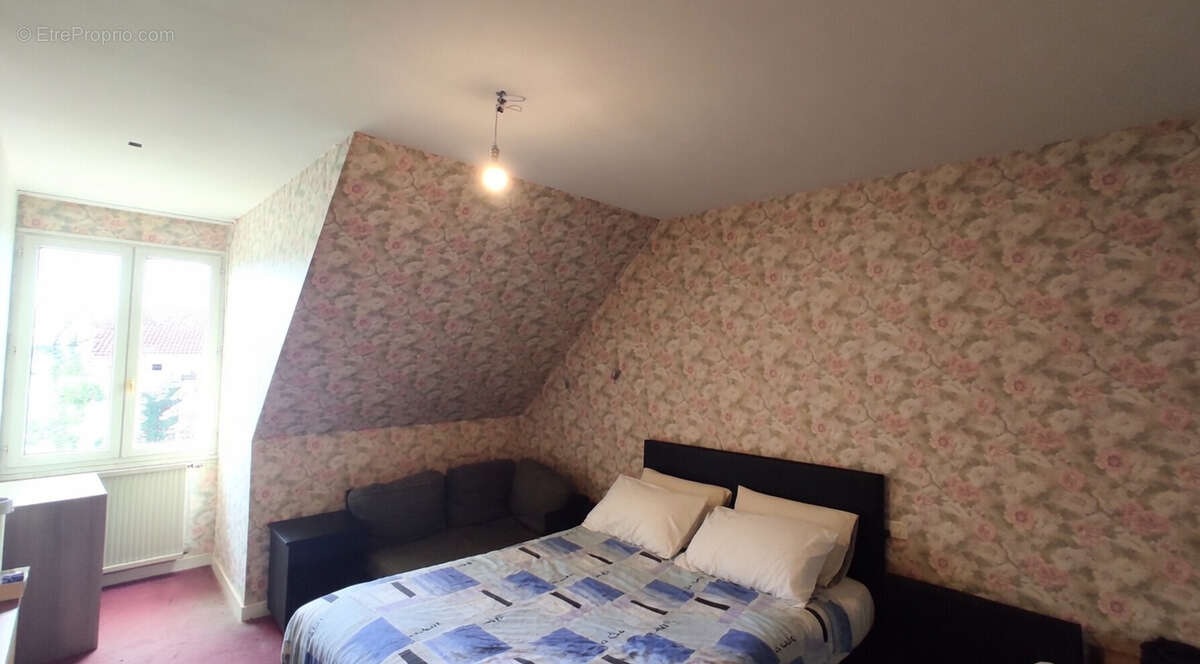 Maison à THURE
