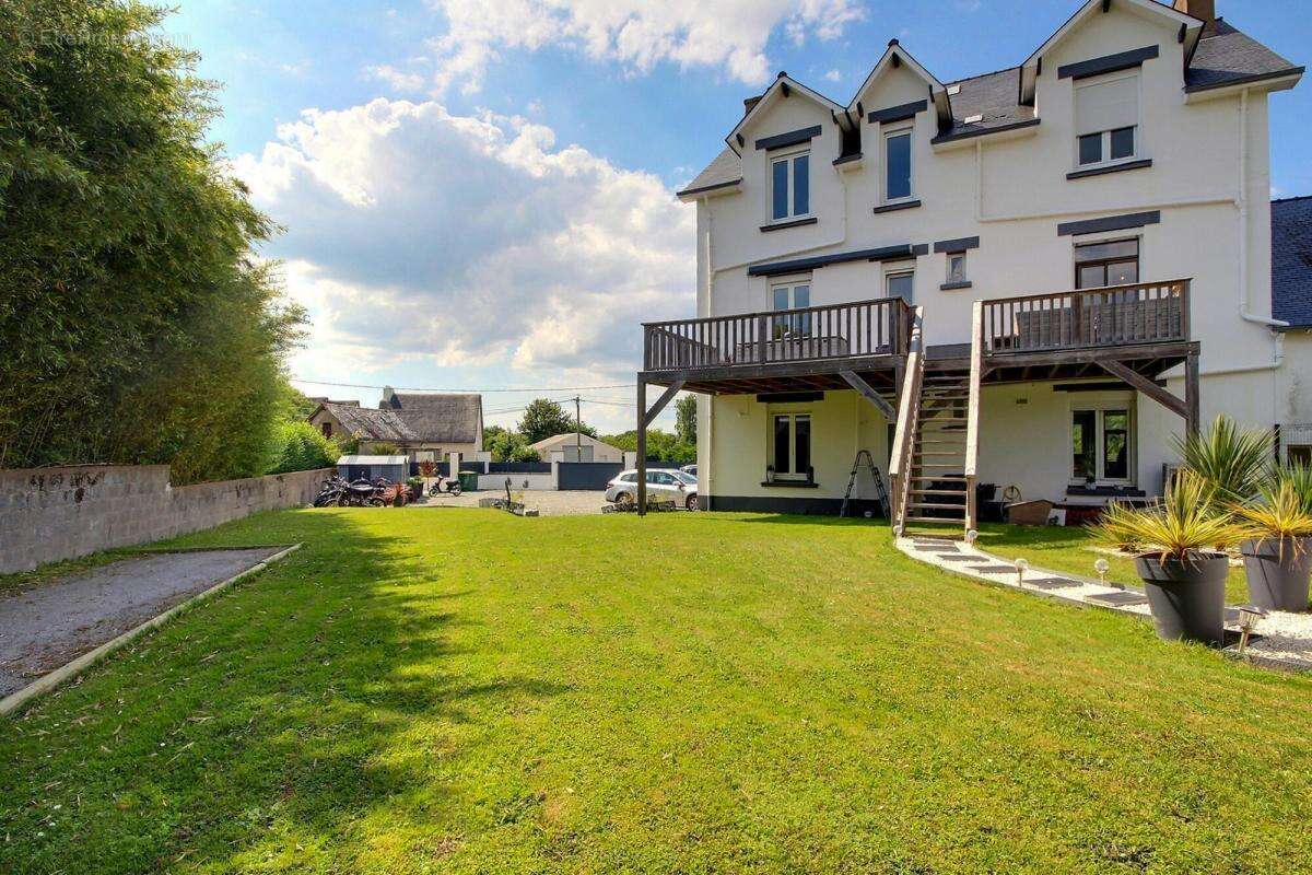 Maison à SAINT-LYPHARD