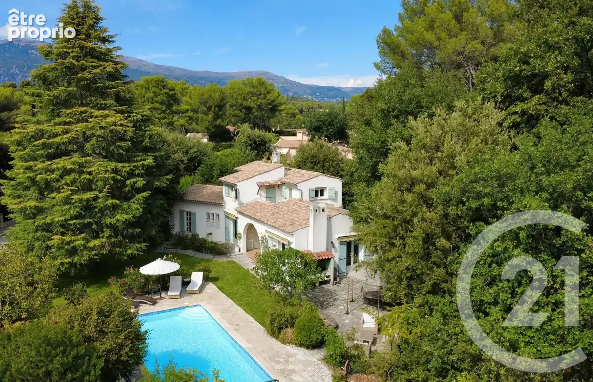 Maison 135 m² à Roquefort-Les-Pins  - photo 4