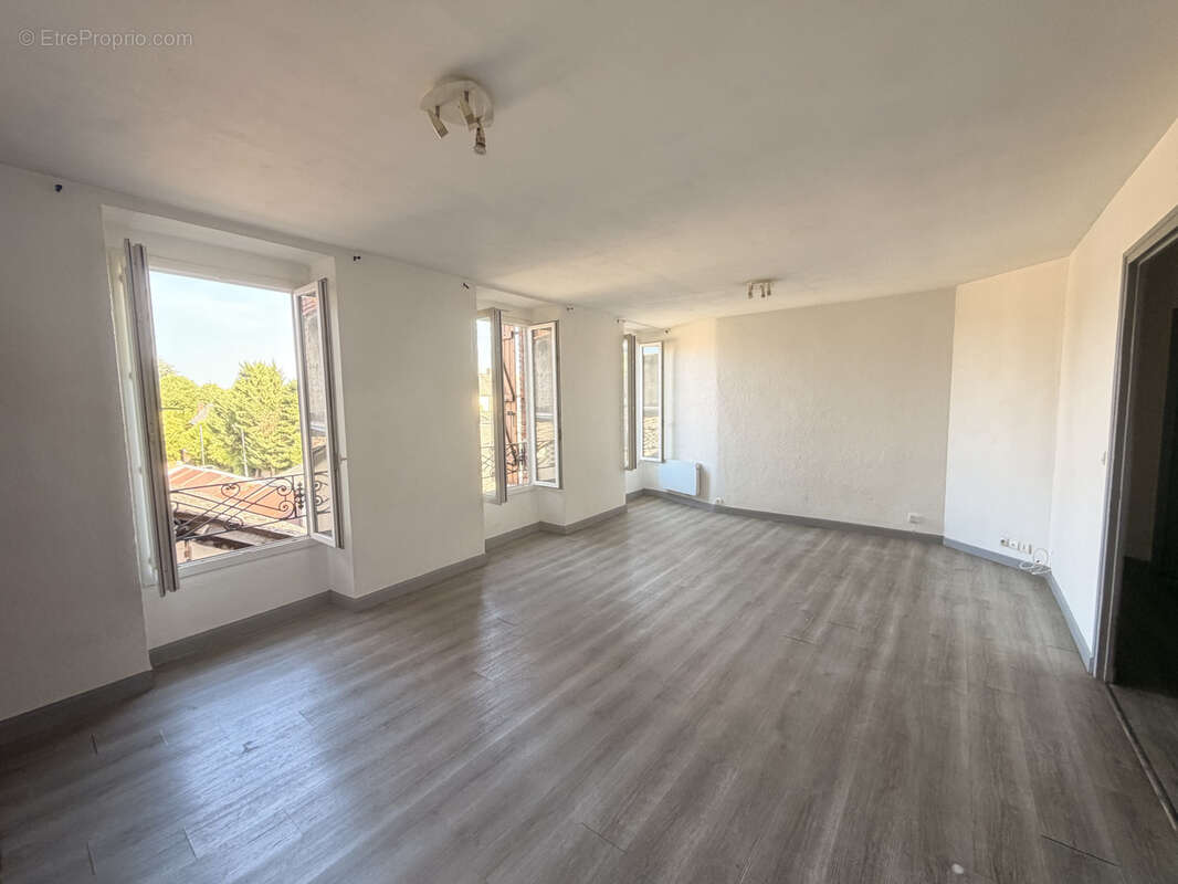 Vente plusieurs lots dans un immeuble - photo 11