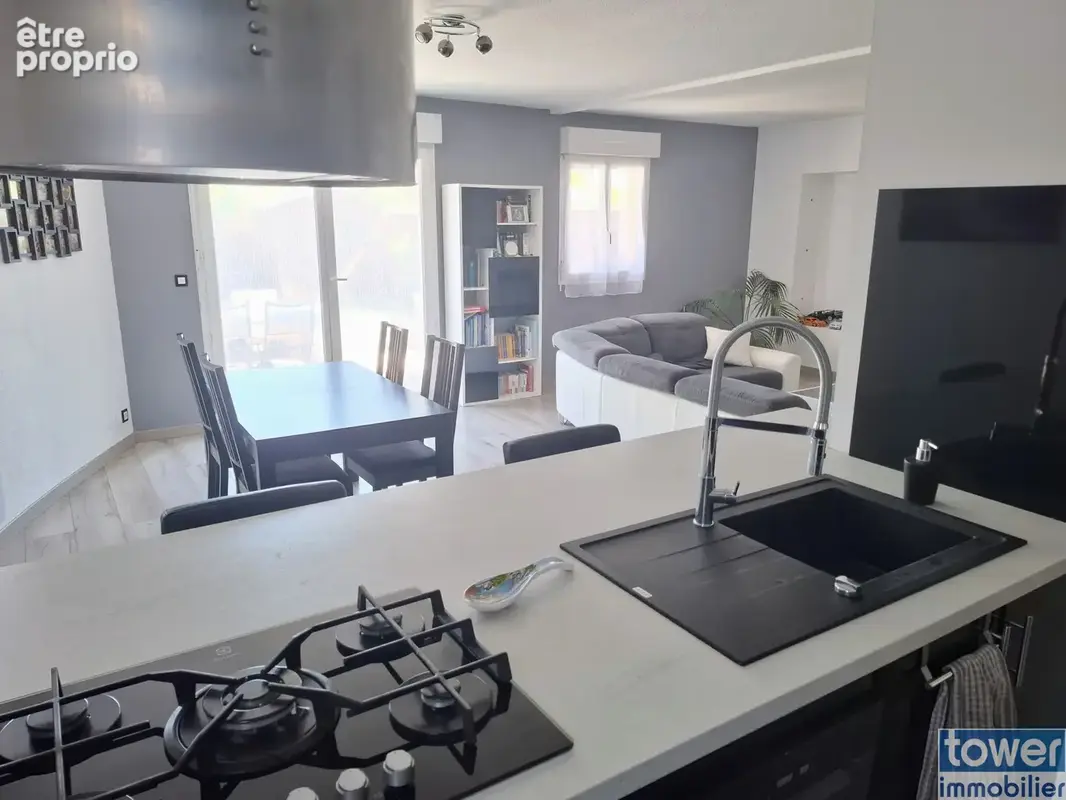 Appartement 3 pièces avec grand jardin, garage et stationnements - photo 6