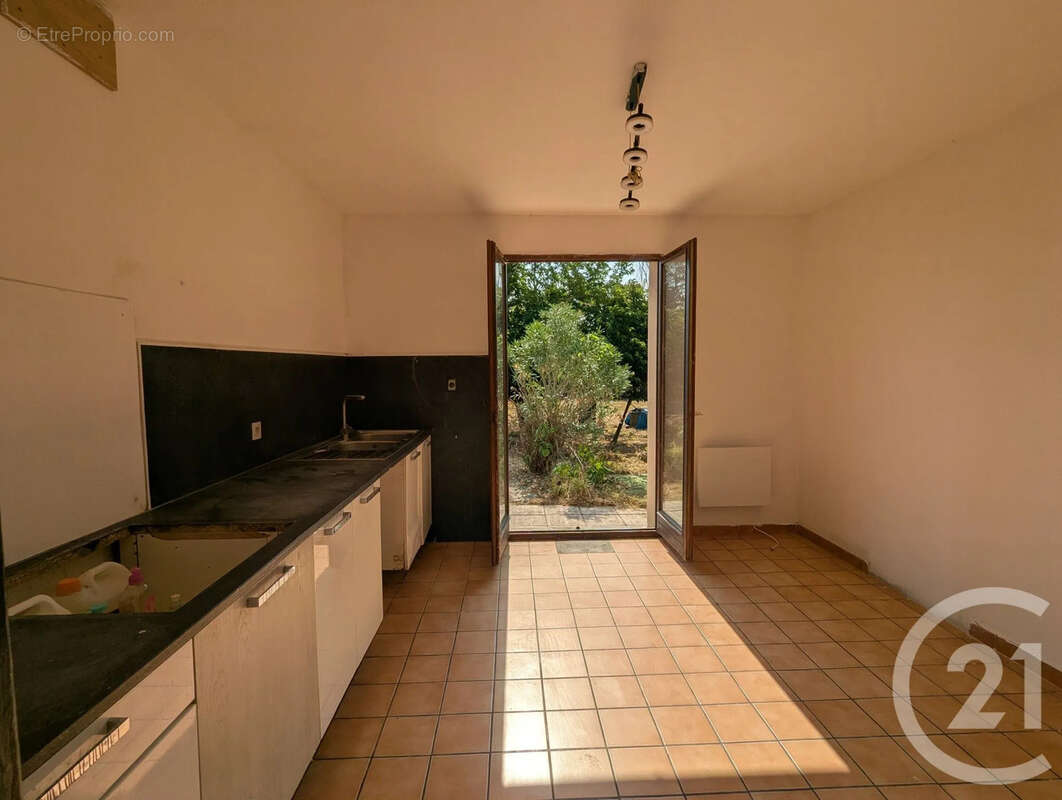 Maison 93 m² à Senouillac  - photo 4