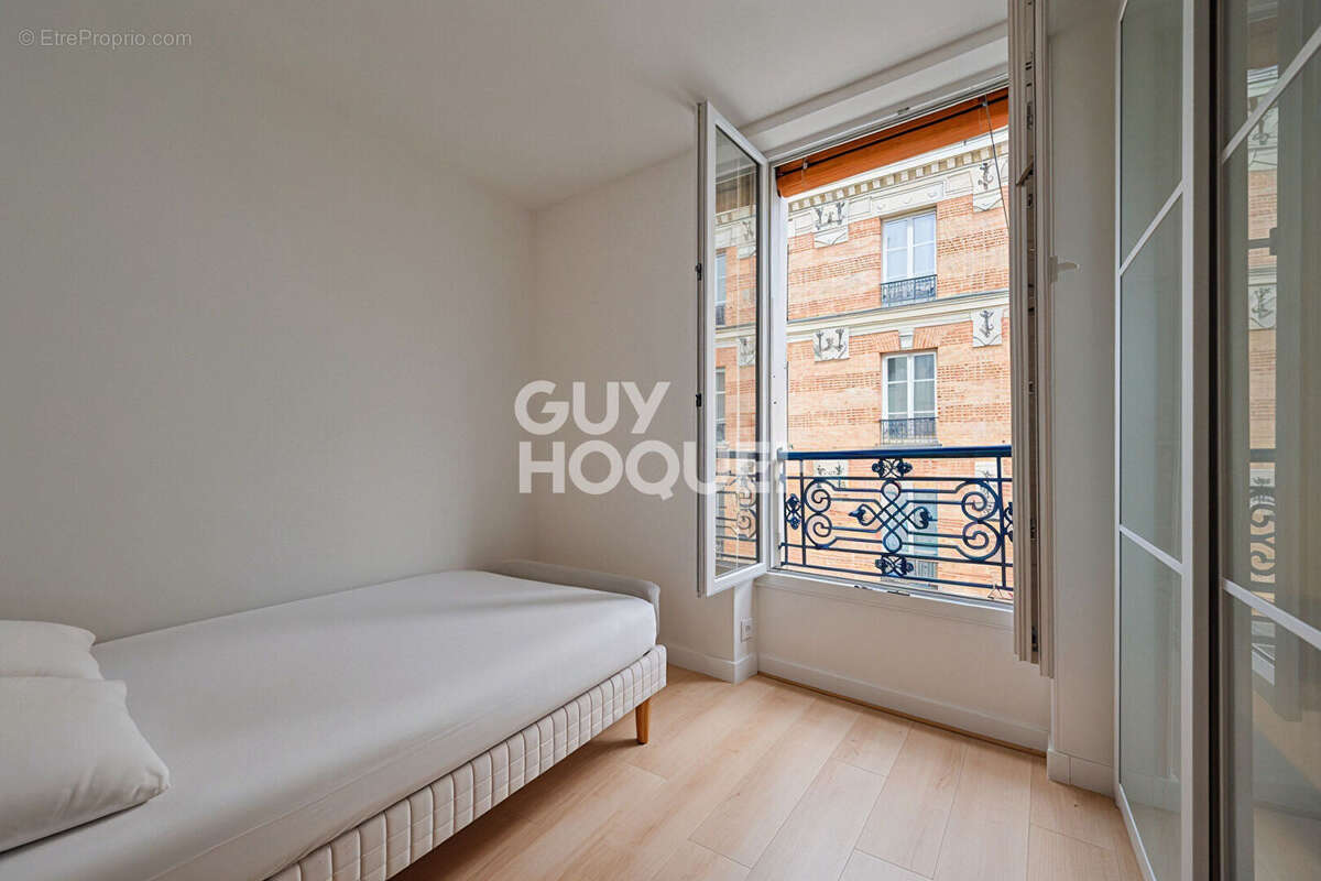 Appartement à PARIS-11E