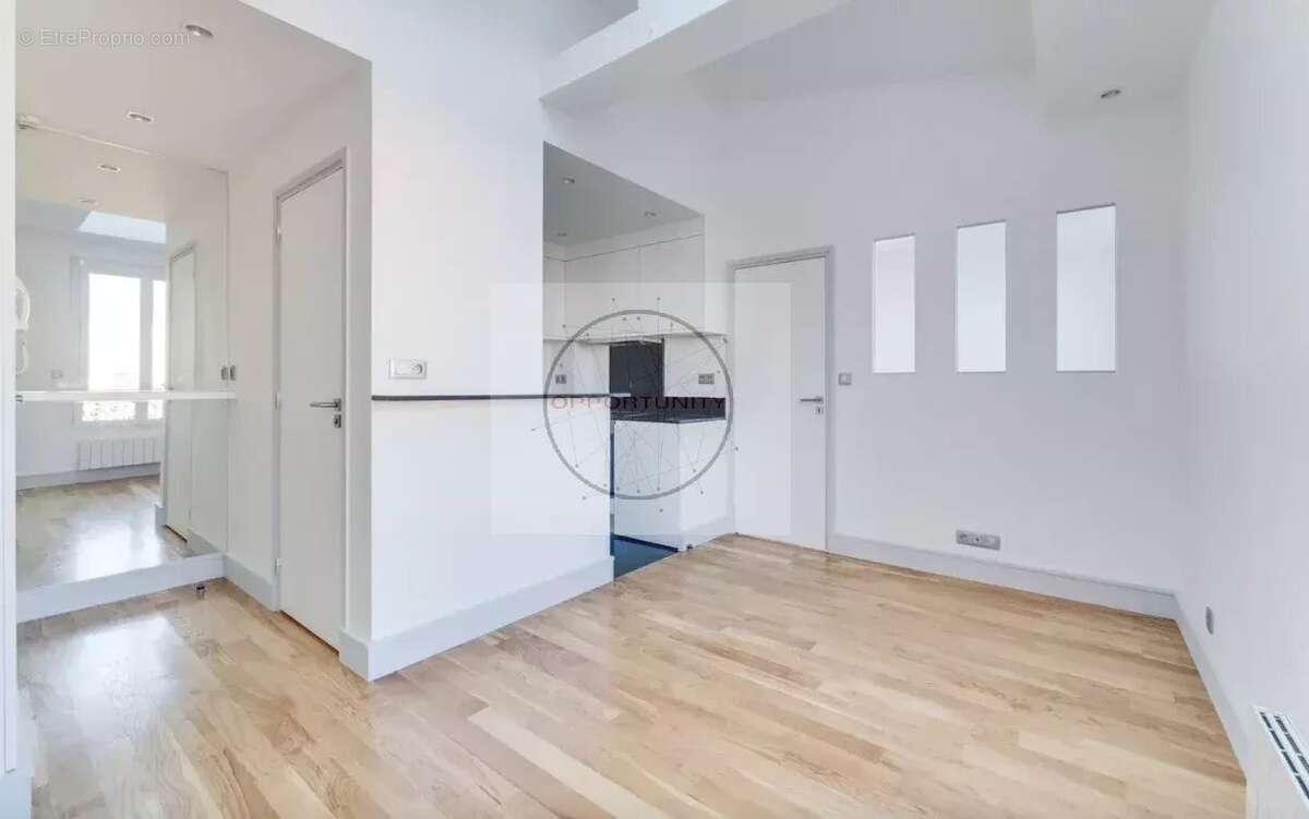 Appartement à PARIS-19E