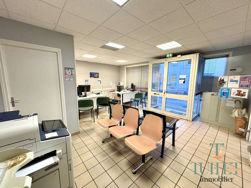 Commerce à HIERS-BROUAGE