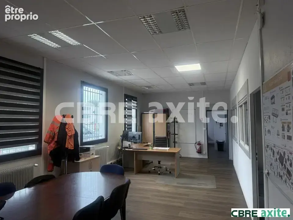 Bien immobilier à vendre à La Cote-Saint-Andre (38260) - photo 3