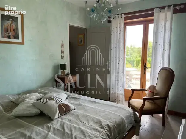 Saint-aignan, propriété de caractère, dépendances et 1,8 hectare - photo 9