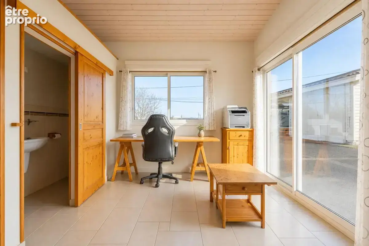 Maison lumineuse de 196 m² à Cubzac-les-Ponts - photo 13