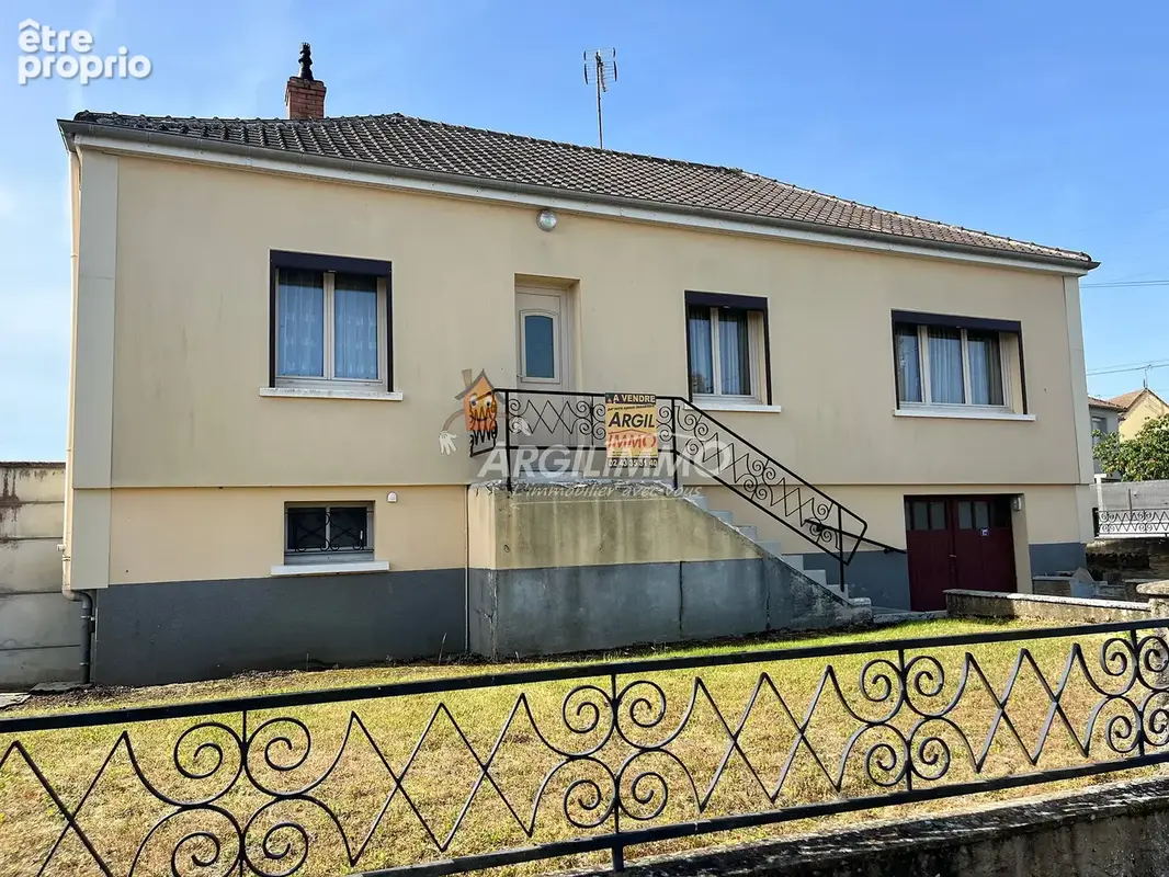 Maison à CONNERRE