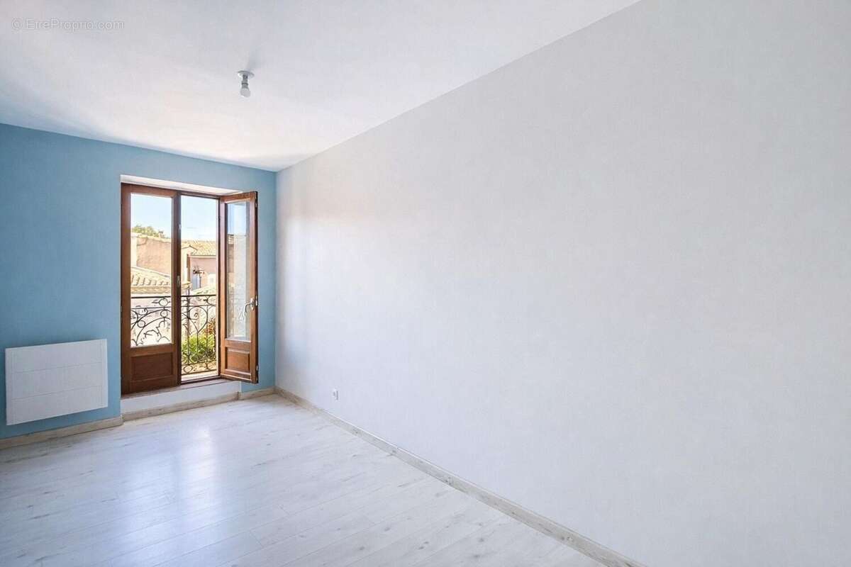 Photo 9 - Maison à ROUJAN