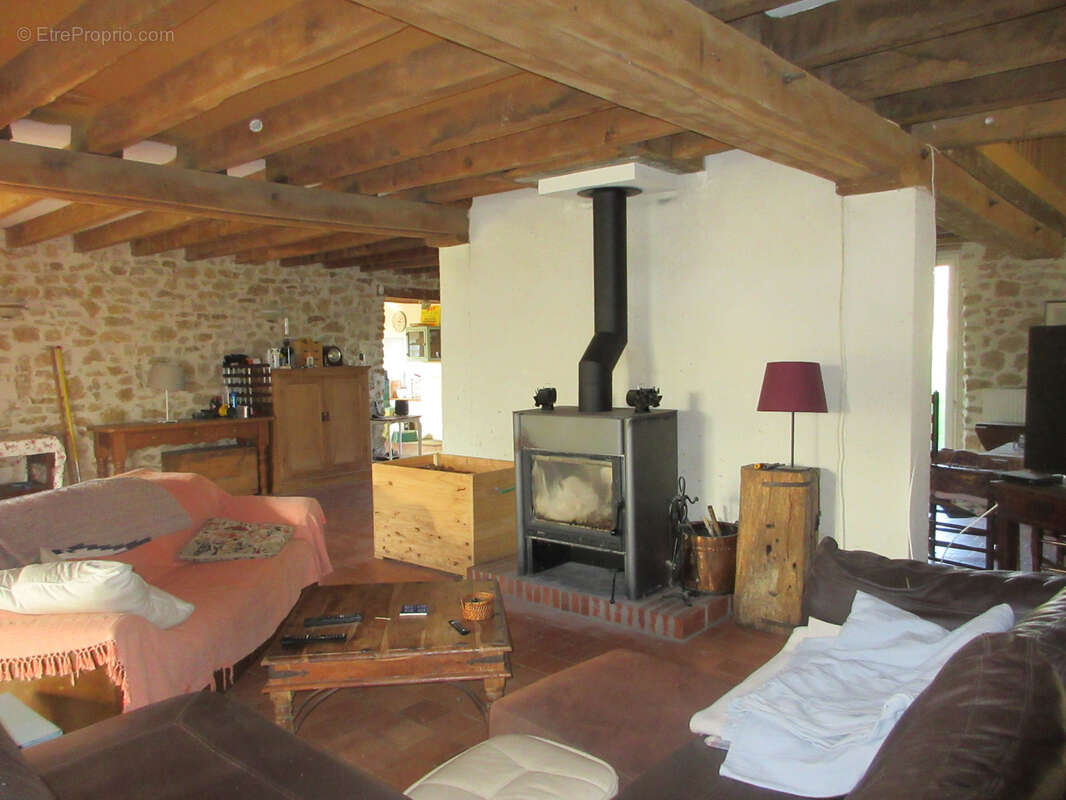 Maison à POMMIERS