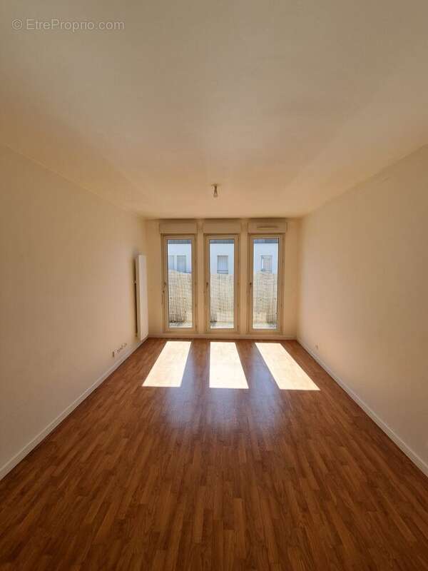 Appartement 53 m² à Montigny-Les-Cormeilles  - photo 2