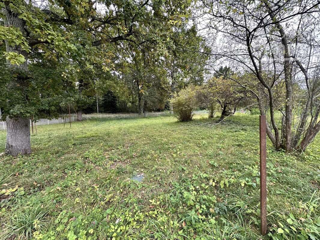 Maison à CONGIS-SUR-THEROUANNE