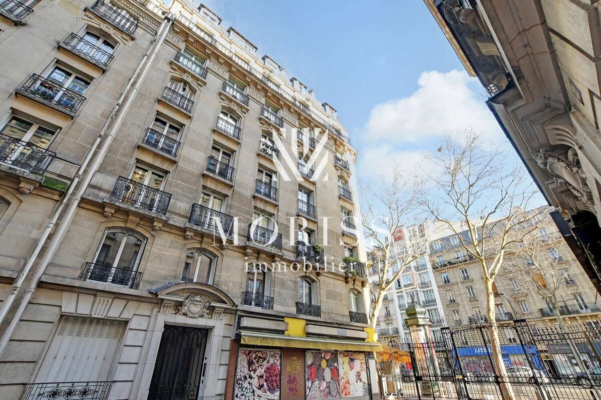 Appartement à PARIS-18E
