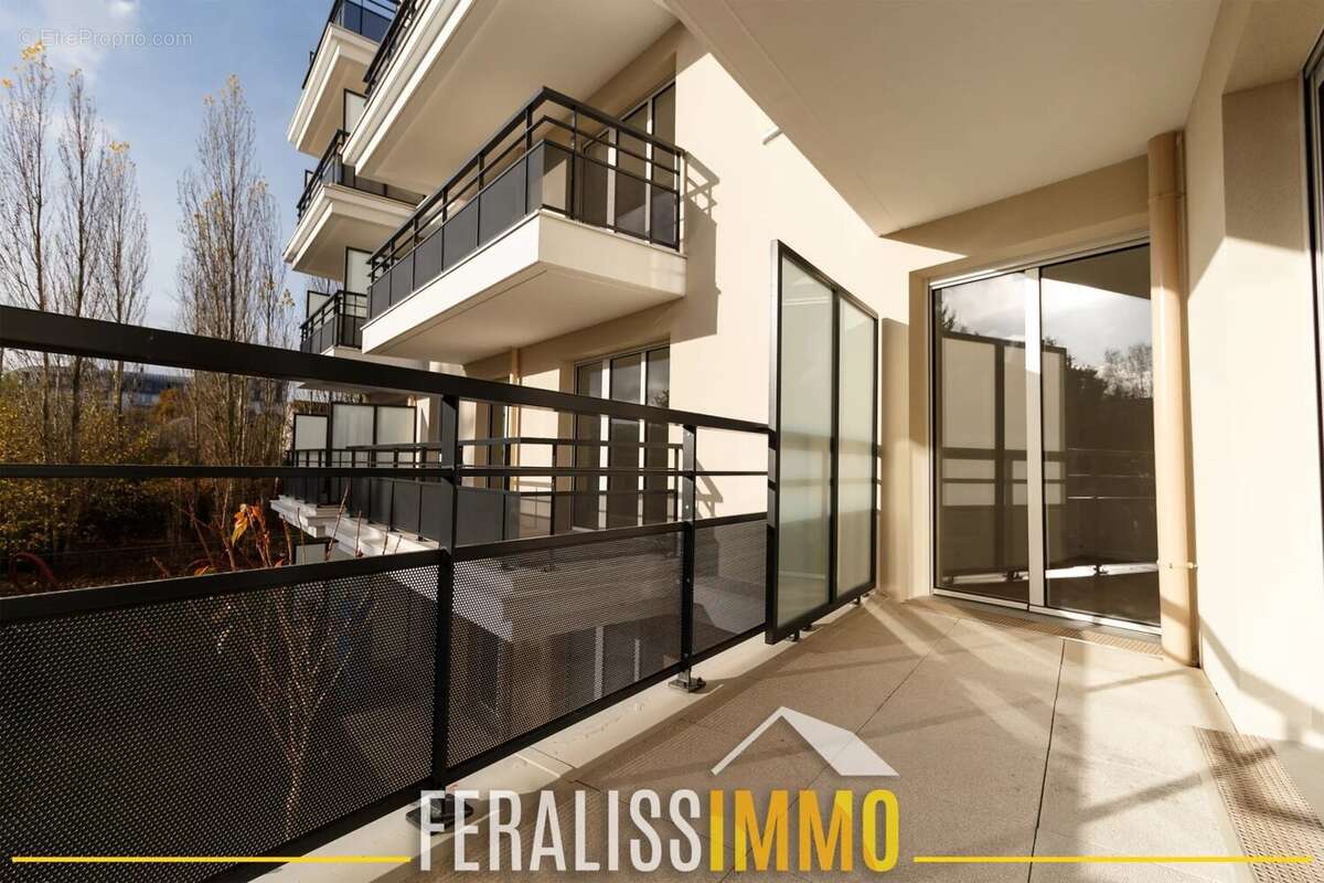 Appartement à PONTOISE
