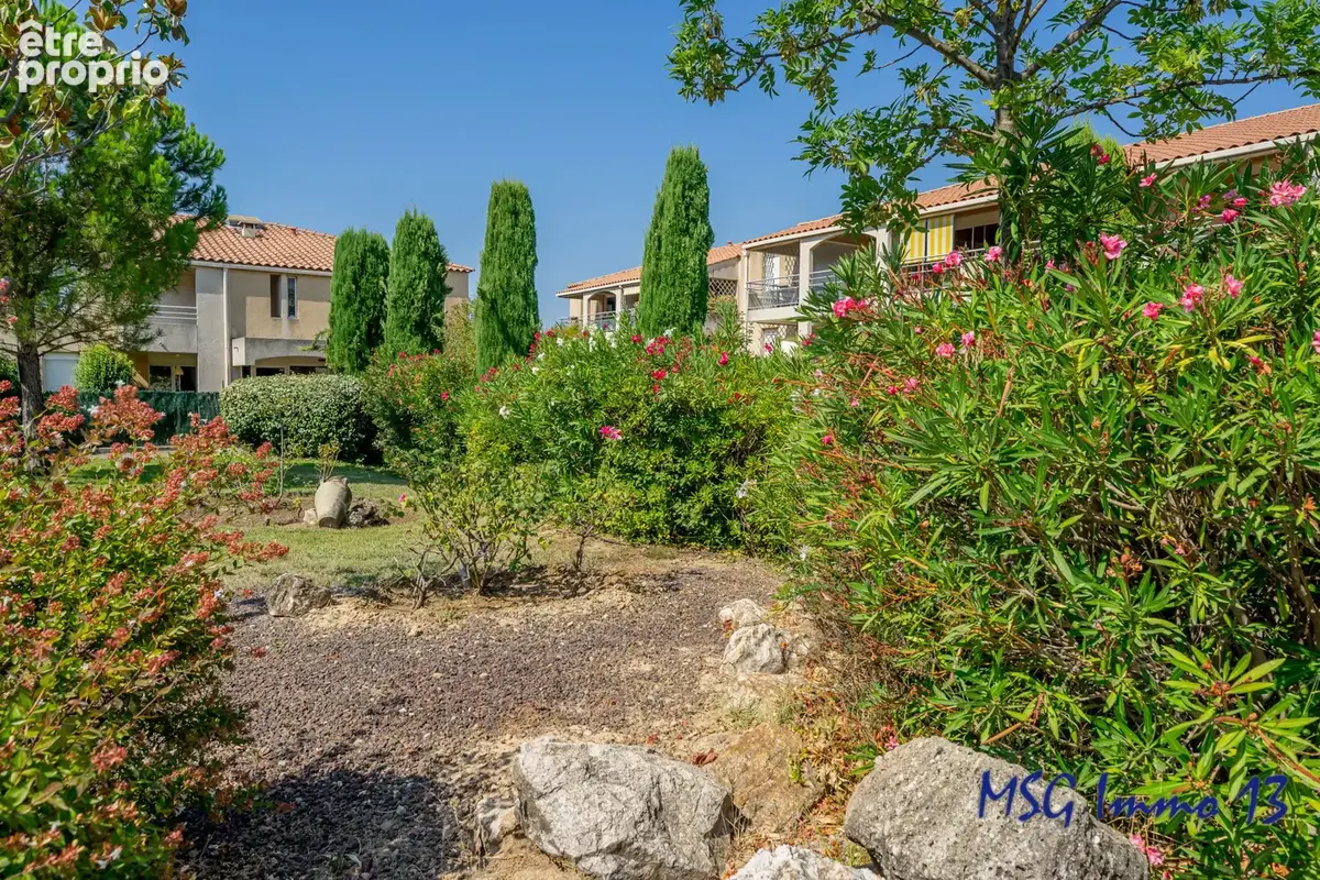 Plan de cuques grand t2 terrasses box dernier etage - photo 3