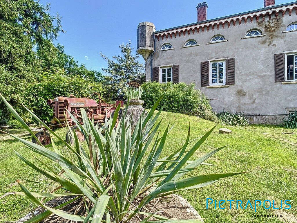 Maison à SAINT-ETIENNE-DES-OULLIERES