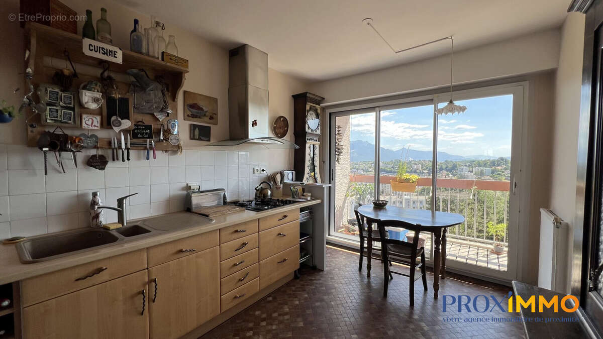 Appartement 84 m² à Voiron  - photo 7